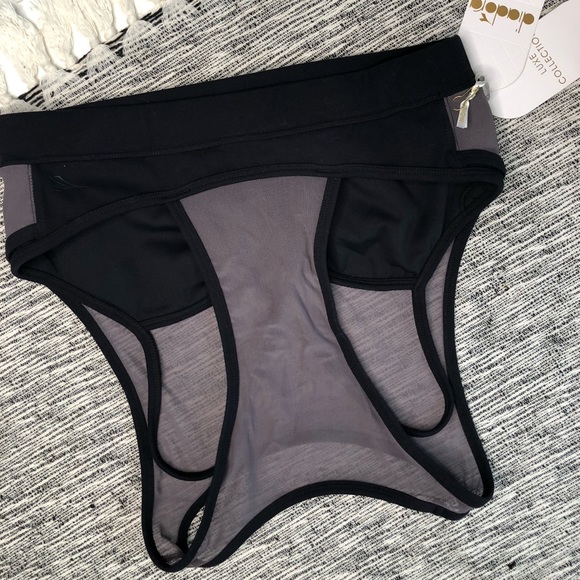 NWT Diadora Lux Collection ‘Sarah’ luxe bra Black Rabbit Size L - Picture 3 of 4